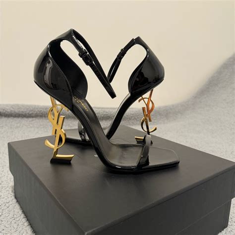 talons ysl poids|Yves Saint Laurent .